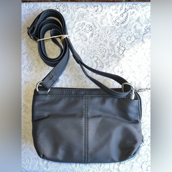 Travelon® Anti-Theft RFID Crossbody bag - Picture 3 of 4